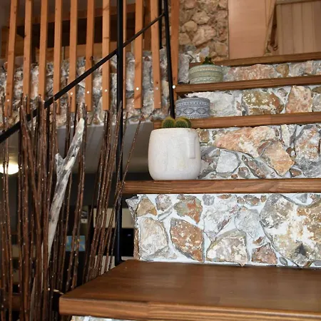 The House On The Rock * Antimácheia