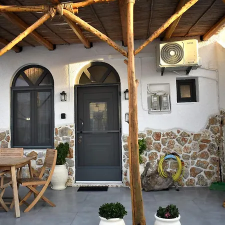 The House On The Rock * Antimácheia